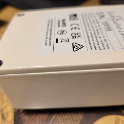 One of a Kind - EarthQuaker Devices Plumes Small Signal Shredder 2019 - Black and white image 8
