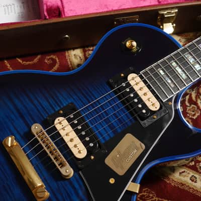 Gibson Custom Shop Les Paul Custom 2016 - Figured Blue Widow image 4