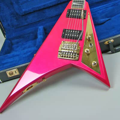 Jackson Randy Rhoads Flying V 1984 Hot Pink Metal Flake | Reverb