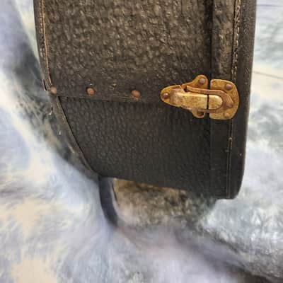 Vintage RARE 1950's Geib Black Pebble Tolex Purple Interior Soft Shell Acoustic Guitar Case image 5