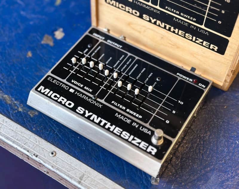 Electro-Harmonix Micro Synthesizer