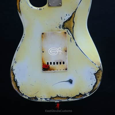 Squier Stratocaster Vintage White HSS Made in USA Aged Relic by East Gloves Customs (RARE) image 4