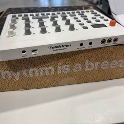 Elektron Model:Samples 2019 - 2020 - White image 2