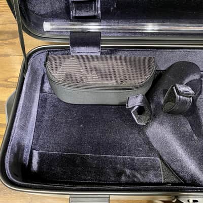 Bam France 'Supreme Hightech' Oblong Viola Case - Champagne with Black Trim image 7