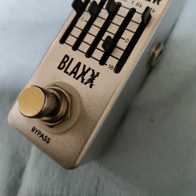 Stagg BLAXX BX-EQ 5B PRESENT - SILVER image 3