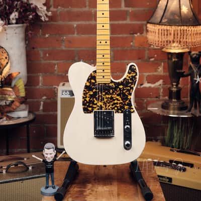 2010 Fender Custom Shop Custom Dlx Telecaster - Awesome Custom Shop Tele! image 1