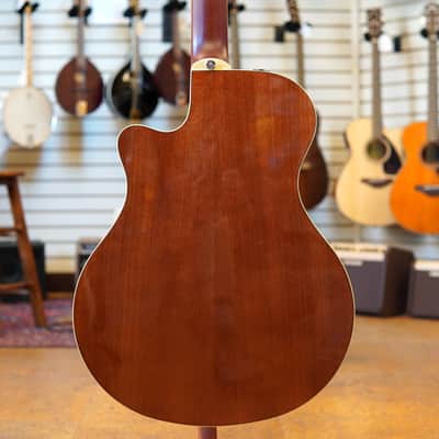 Yamaha APX700II-12 Thinline Acoustic-Electric 12-String Guitar Natural image 3