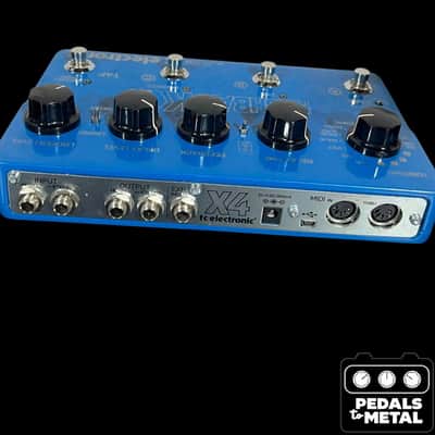 TC Electronic Flashback X4 Delay & Looper 2011 - 2019 - Blue - X16371 image 3