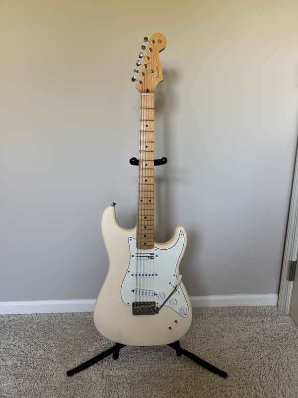 Fender Ed O'Brien Artist Series Signature EOB Stratocaster 2018 - Present - Olympic White