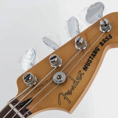Fender Player II Mustang Bass PJ 2024 - Present - Aquatone Blue image 3