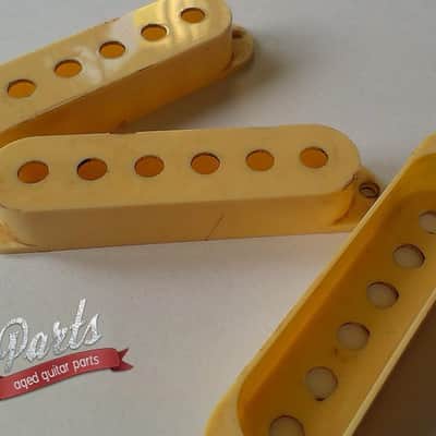 Set of 3 Hand Aged Fender pickup covers Ivory/Cream, relic, aged, Stratocaster, 59 Parts image 3