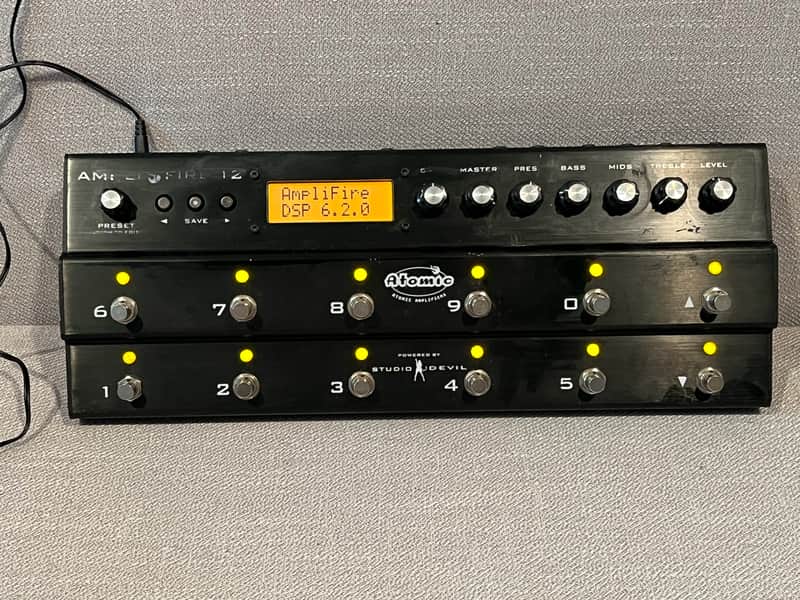 Atomic AmpliFIRE 12
