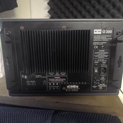 Klein and Hummel O300 set of active monitors image 8