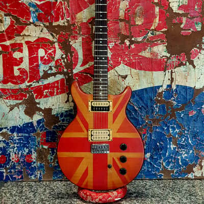 Hamer Special 1982 unique & rare union jack glitter & sparkle relic cherry & orange image 1
