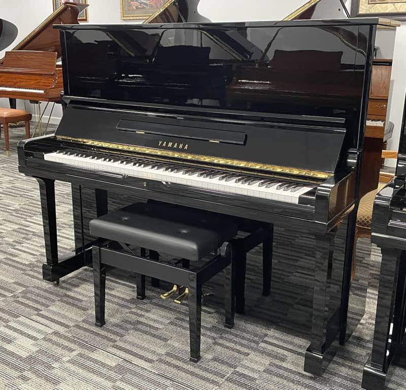 Yamaha Model U30BL 52" Upright Piano 1988 - Polished Ebony image 1