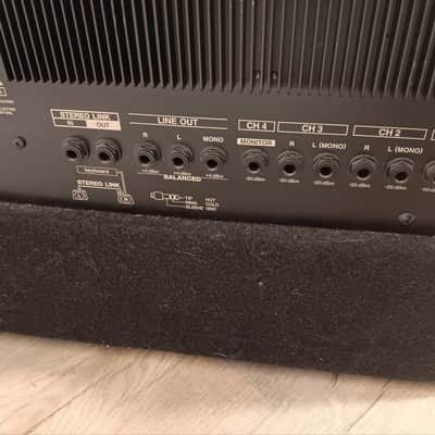 Roland KC-300 Keyboard Amp image 3
