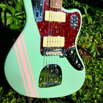 Fender classic '60s Lacquer Jazzmaster modified image 2