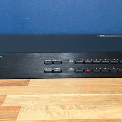 Roland A-880 Midi Patcher Bay