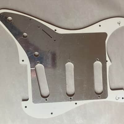 Fender Standard Stratocaster Pickguard 2000s - Aged Faded White image 2