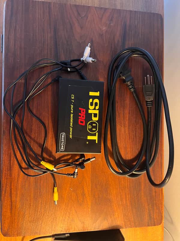 Truetone 1 SPOT Pro CS7 Power Supply | Reverb Canada