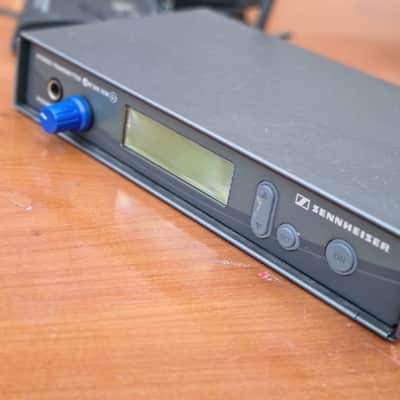 Sennheiser Sennheiser EW 300 IEM G2 SR 300 + EK 300 Stereo UHF 786-822MHz Rack image 20