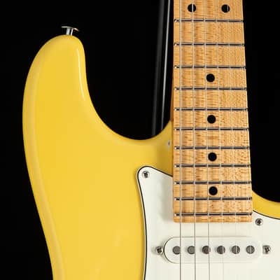 Suhr Classic S Antique Vintage Yellow image 9