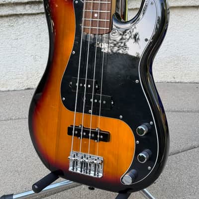 Squier Standard Precision Bass Special 1999 - 2010 | Reverb