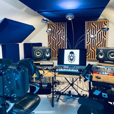 Focal SM9 Powered Midfield Monitors (Pair) mk2 2018 Black image 5