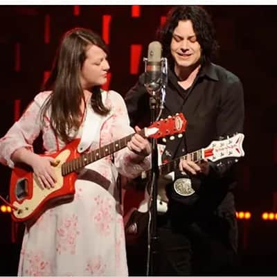 Truetone Vintage electric guitar || WHITE STRIPES! 1960s red image 4