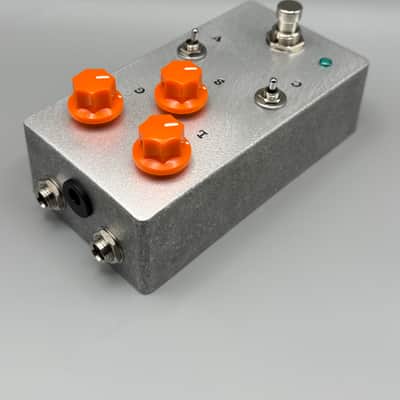 RCO Pedals Rupture Fuzz (modded Fuzzly Bear/BossTone build) 2026 - Raw aluminum with caution orange knobs image 3