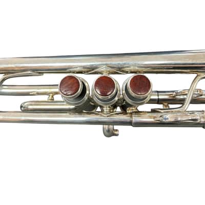 Bach 304 Silver Plated Eb/D Trumpet image 4