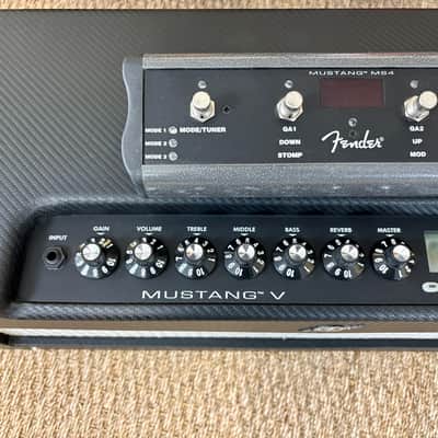 Fender Mustang V 150-Watt Modeling Guitar Amp Head image 3