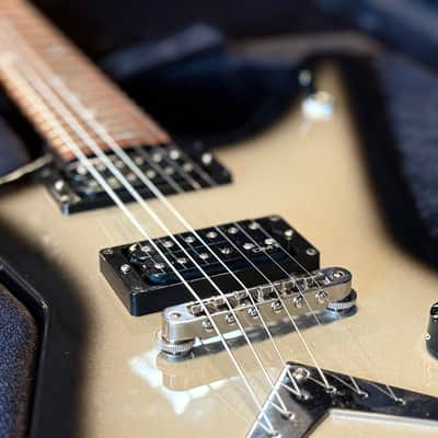 Dean USA ML 1000 2011 - Silverburst image 8