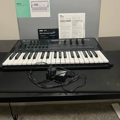 Korg Opsix 37-Key Altered FM Synthesizer 2020 - 2024 - Blue / Black