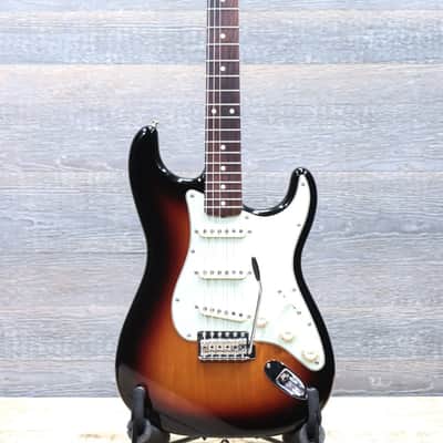 Fender Vintera '60s Stratocaster 3-Color Sunburst Electric Guitar w/Bag image 2