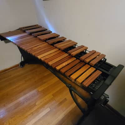 Majestic M6543D Deluxe Series Padauk Marimba image 2