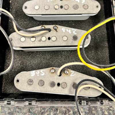 Fender Vintera Strat Pickup Set 2020 - White image 2