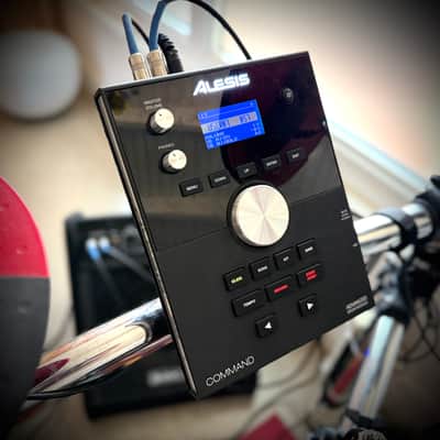 Alesis Command X Mesh Kit Electronic Drum Set image 3
