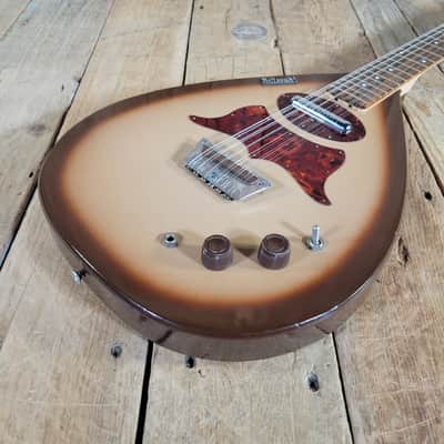 Danelectro Bellzouki 12 String Teardrop 1960s w/ Gig Bag - Brown Burst image 10
