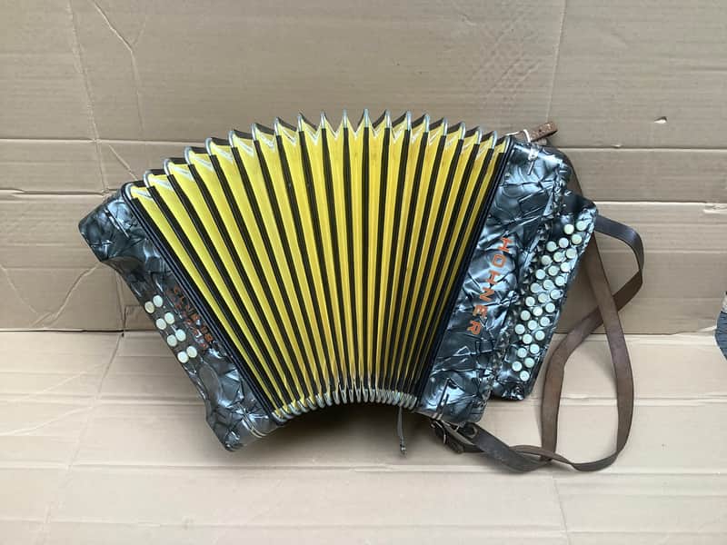 Hohner HOHNER CLUB II B VICTORIA / vintage accordion made in Germany image 1