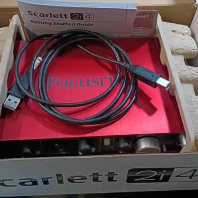 Focusrite Scarlett 2i4 USB Audio Interface – Original Box – One Owner image 4