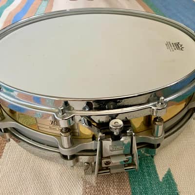Pearl  Pearl 14’’x 3.5’’ free floating brass shell…piccolo brass snare drum 1997 image 5