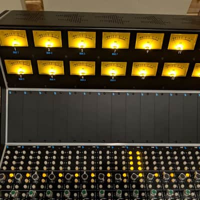 API 1608 - 16 Channel Console image 4