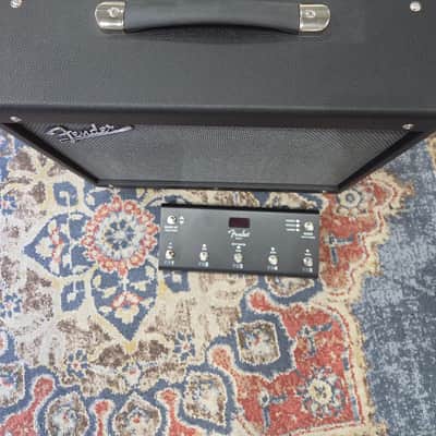 Used Fender Mustang GTX50 w/footswitch Bild 2