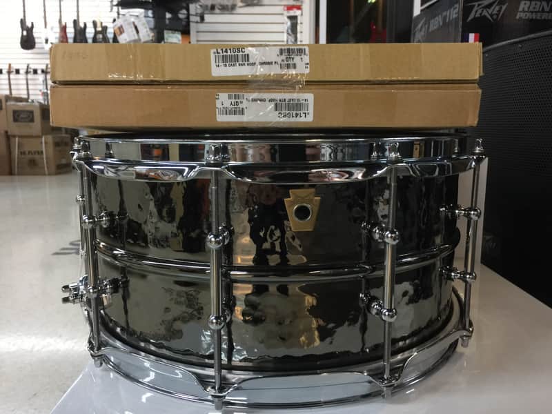 Ludwig LB417KTWM Hammered Black Beauty 6.5x14" Brass Snare Drum with Tube Lugs and P-86 Millennium Strainer image 5