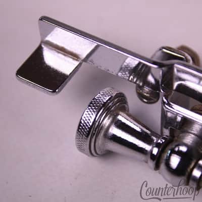 *Ludwig 60s P83 Script Logo Snare Drum Throw-Off Strainer Chrome Vintage USA* image 3