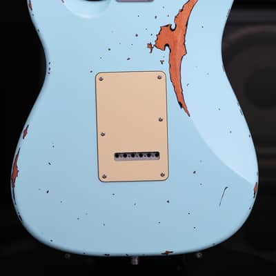 Dhatarattha SSS Strat-Style – Surf Blue over Sunburst Nitro Relic image 9
