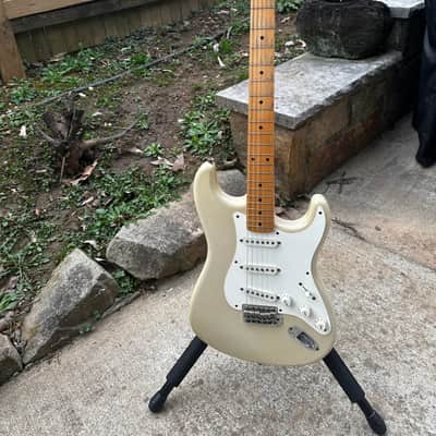 2002 Fender Custom Shop 1956 Stratocaster Relic - Desert Sand image 4