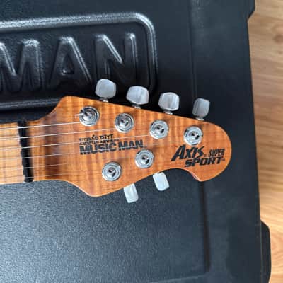 Ernie Ball Music Man Axis Supersport 2021 - Yucatan Blue Quilt image 3