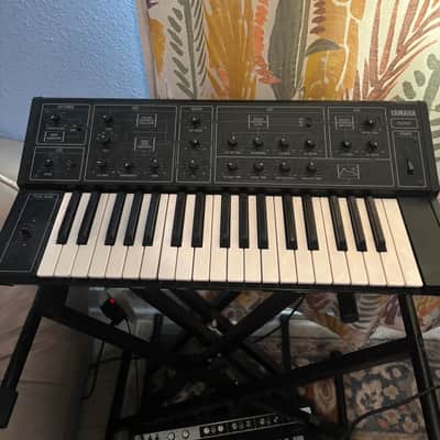 Yamaha CS-5 Monophonic Synthesizer 1978 - 1983 - Black